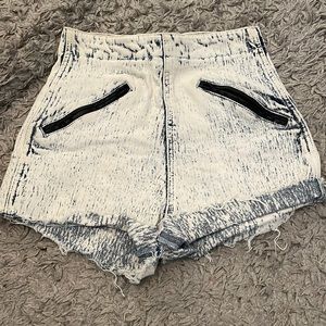 Vintage acid wash high waisted denning shorts